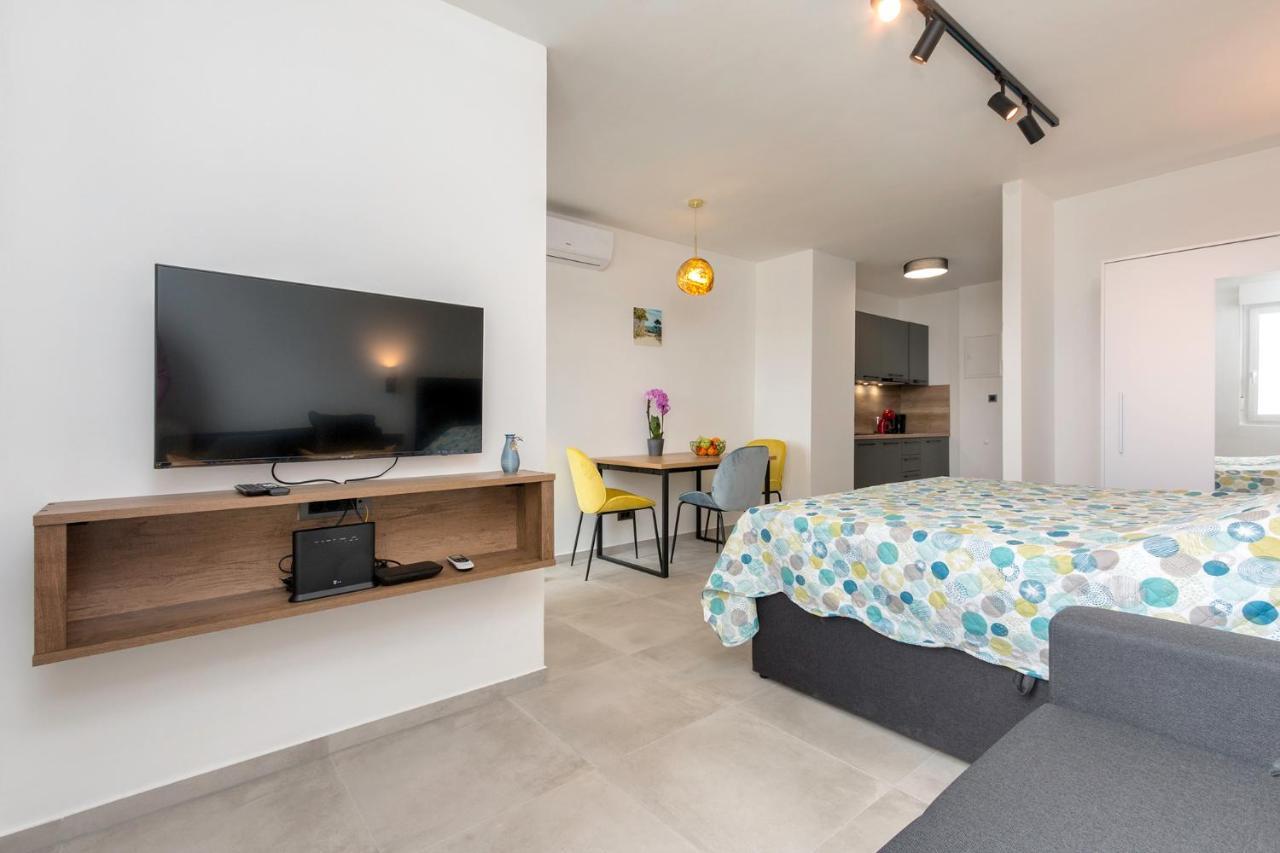 Tramonto Apartment Pula Ngoại thất bức ảnh